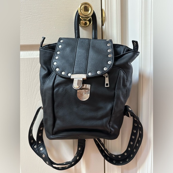 Nasty Gal Bagpack - Picture 1 of 4